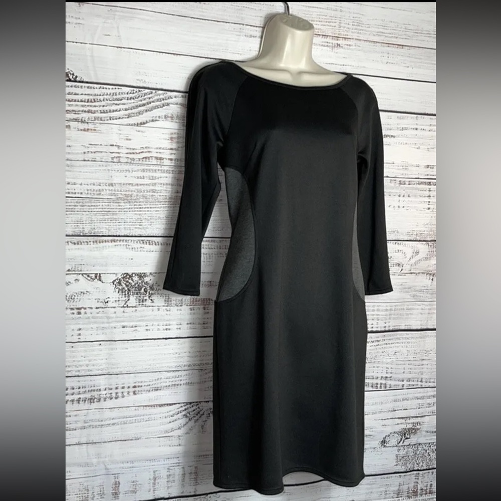0️⃣8️⃣NWT Laundry Dress